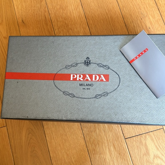Prada authentic patent flats. - Picture 7 of 7